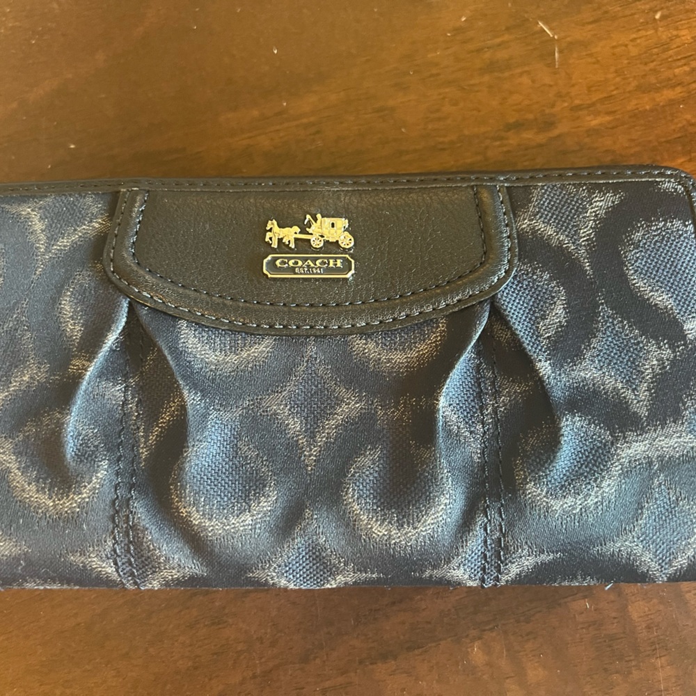 Coach Wallet - MAD OP IKAT ACC ZIP